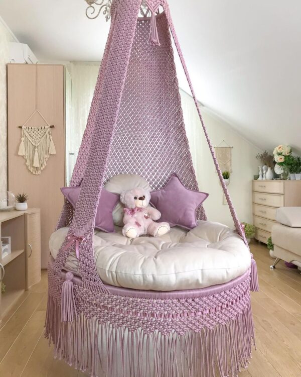 Macrame Plain Makhi Swing